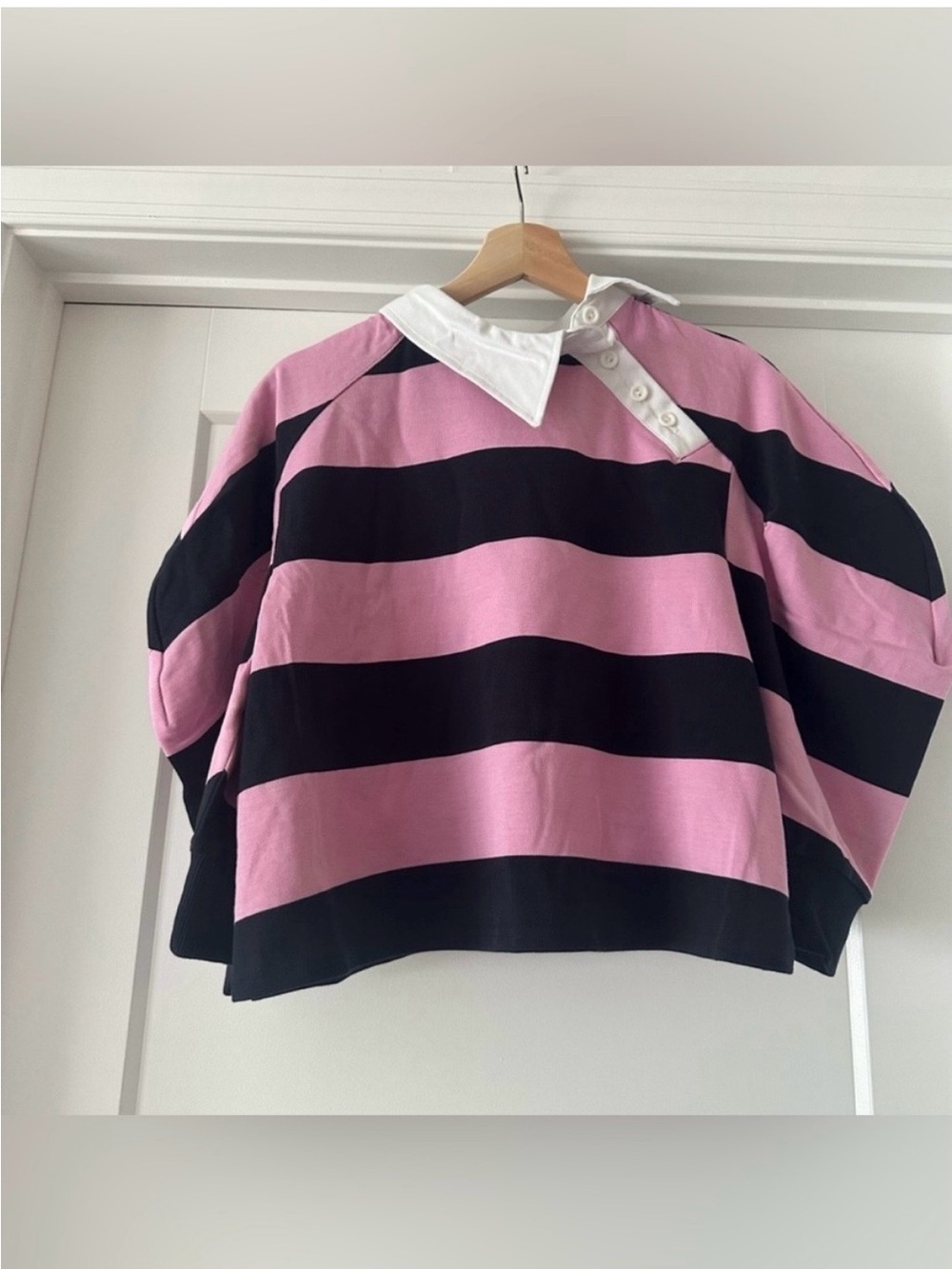 🩷 NWT! Pink KBB by KAHLANA 'The Striped Crewneck T-Shirt’ - Small - Picture 3 of 9